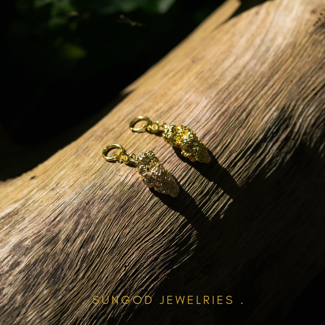 Cannabis bud Earring (Pre-order)